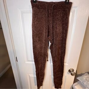 Meshki sweater knit pants size small brown.‎